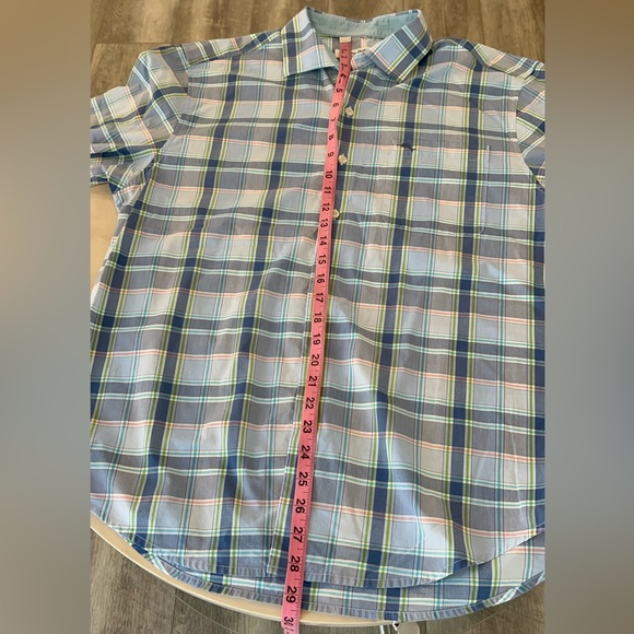 Tommy Bahama Men’s Plaid Newport Coast Button Down Shirt. - Picture 9 of 9